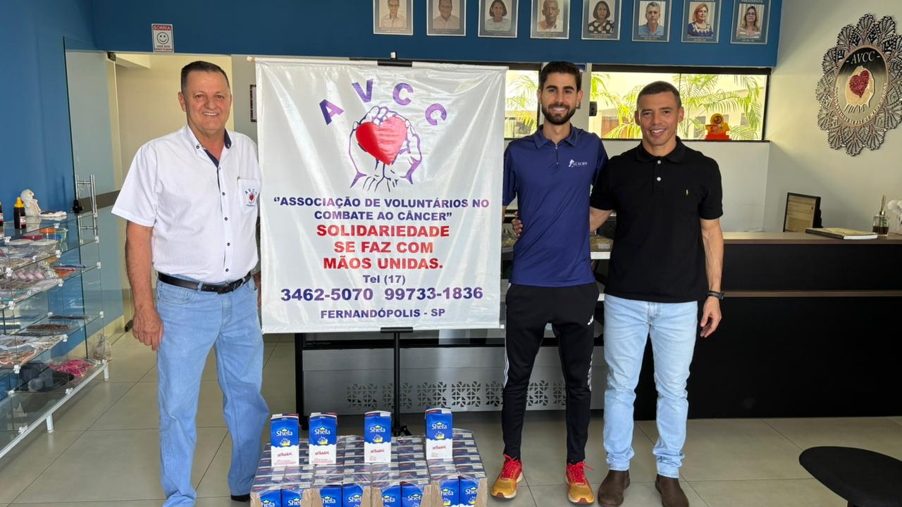Desafio do bem: Vinícius treinador perde corrida para paulo celeiro Foto