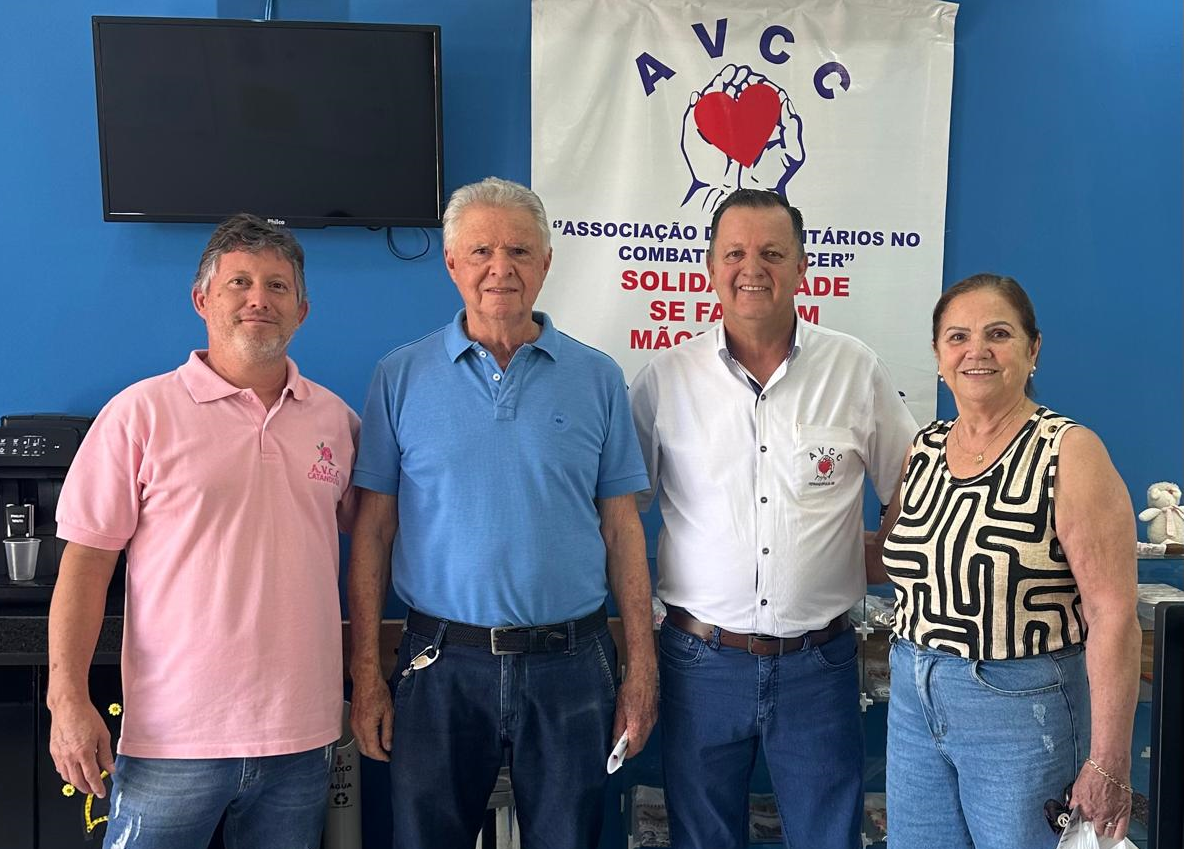 Membros da AVCC de Catanduva visitam AVCC de Fernandópolis Foto