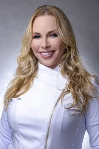 Dra Lidiane Costa Foto