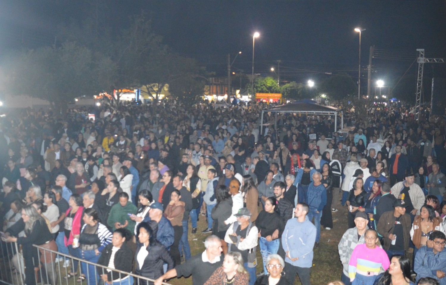 Maratona cultural atrai milhares de pessoas no lançamento do Cultura nos  Bairros