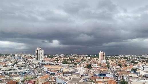 Defesa Civil alerta para chuvas em Fernandópolis até sábado