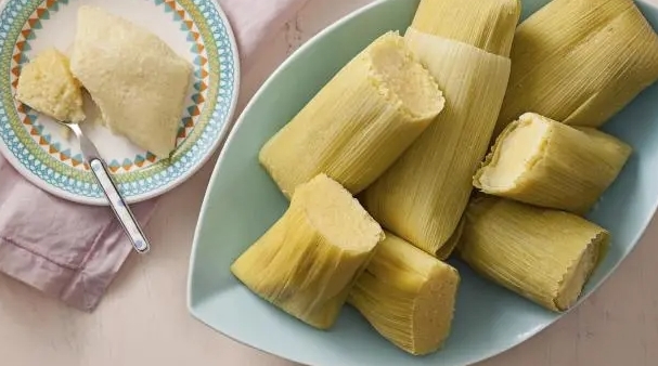 Pamonha de Milho-Verde com Leite Moça