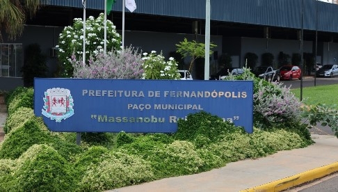 Educação convoca professores aprovados em processo seletivo para atribuição de aulas
