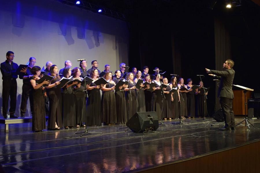 Coro de Fernandópolis abre inscrições para novos cantores