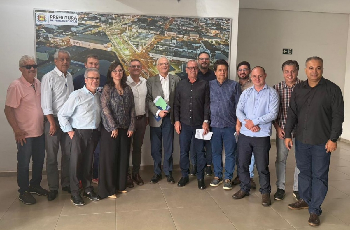Corecon-SP é recebido pelo prefeito e vereadores no Paço Municipal