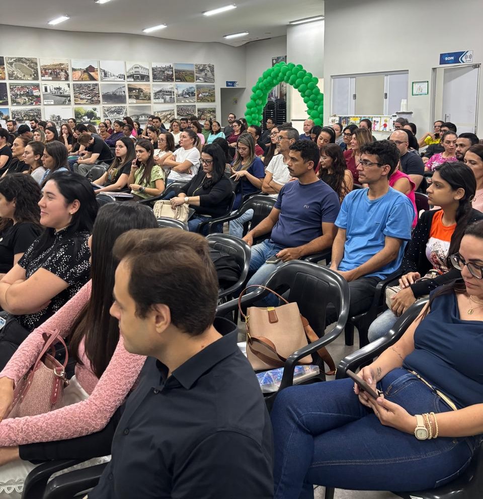Fernandópolis reúne serviços para organizar atendimento a crianças e adolescentes