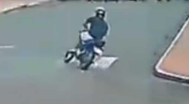 Adolescente em moto é atropelado por caminhonete da Polícia Ambiental