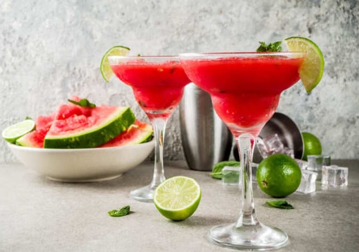 Gin tônica de pepino