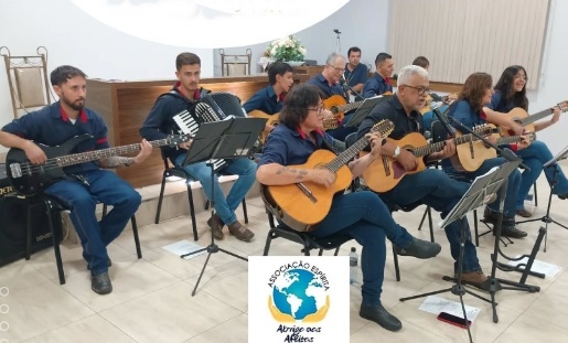 Projeto 60+ leva Orquestra de Violeiros ao Jardim Araguaia