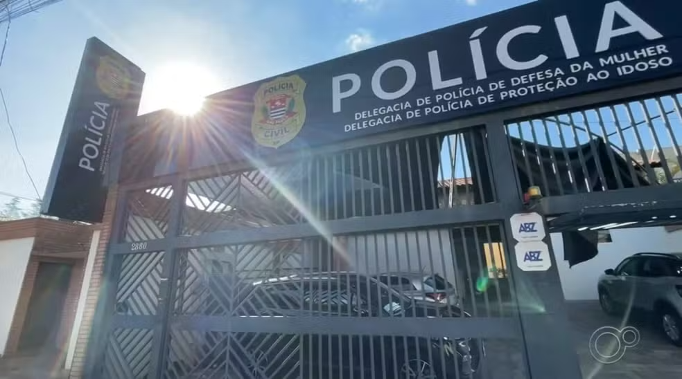 Mulher é presa suspeita de colocar fogo no corpo do marido em Rio Preto