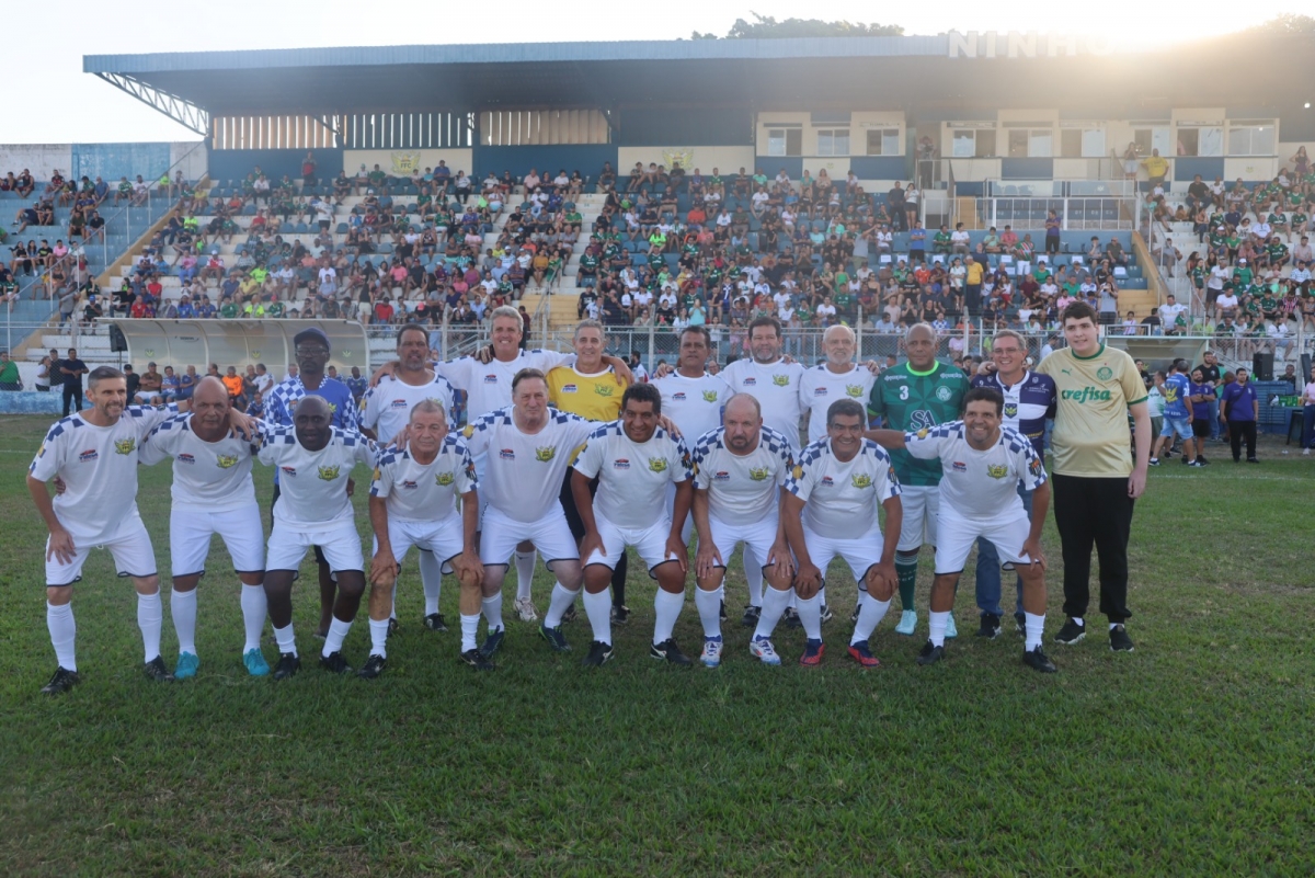 FUTEBOL E HOMENAGENS