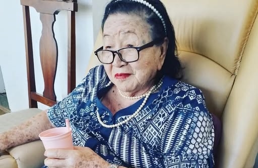 Morre a professora Teru Arakaki, aos 96 anos