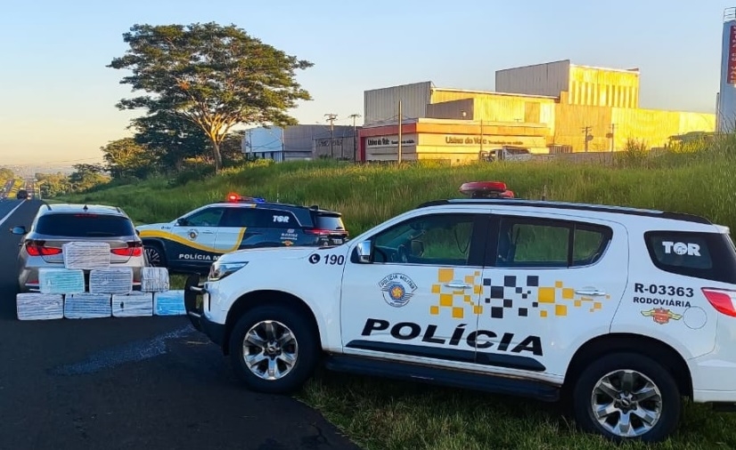 Reincidente é preso com 200 kg de maconha em veículo na região