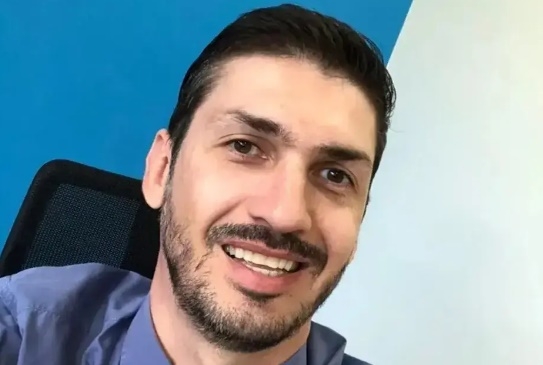 Polícia faz buscas em investigação de assassinato de assessor de vereador