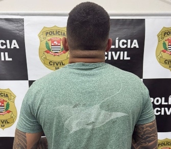 PC prende investigado por tentativa de homicídio após disparos contra veículo em Fernandópolis