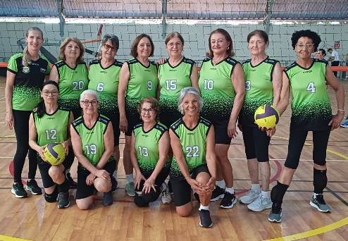 Vôlei Adaptado de Fernandópolis avança na SuperLiga Melhor Idade