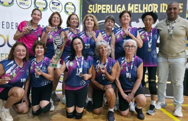 Equipe da categoria 68+ conquistou o 1º lugar na final regional e garantiu a medalha de ouro. fOTO - Divulgação