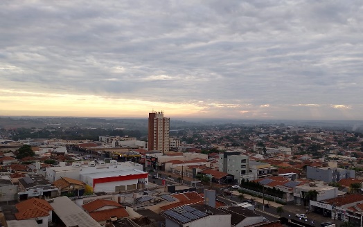 Defesa Civil alerta para chuva de até 70 mm e ventos de 65 km/h na região