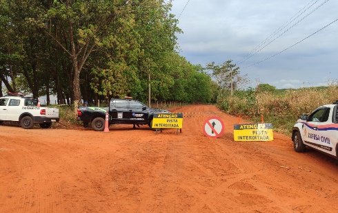 Estrada municipal segue interditada em Fernandópolis. Foto - divulgação