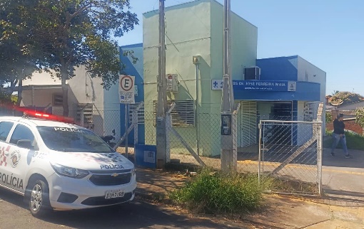 Mulher procura UBS em Fernandópolis, denuncia cárcere privado, ameaças e estupro; homem é preso