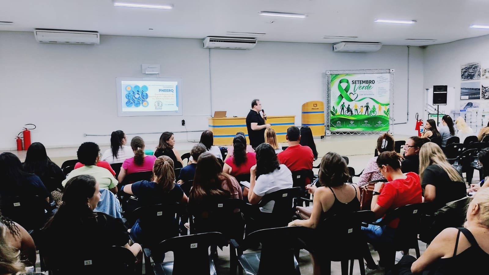 Escolas de Fernandópolis iniciam formação para combater o racismo em sala de aula