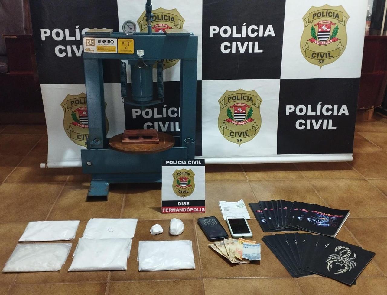 DISE de Fernandópolis prende casal por tráfico e apreende 1 kg de cocaína